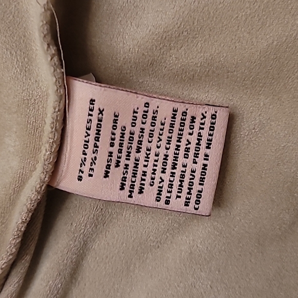 Juicy couture women's open  front vest, Ivory color, size: small - Picture 7 of 11